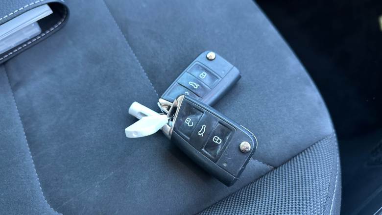 Volkswagen Tiguan 2.0 TDi 150 SEL 5dr Diesel Estate